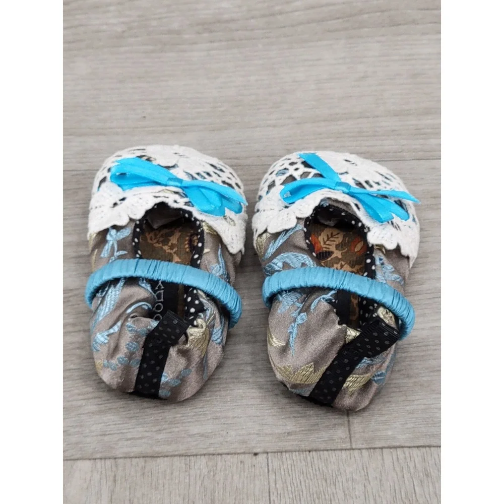 Vintage Goody Goody Baby Girls Lace Crib Shoes Blue Floral Satin Bow Size M 6-12